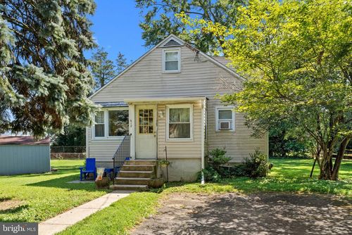 612 Brook St, WILLOW GROVE, PA, 19090-2105 | Card Image