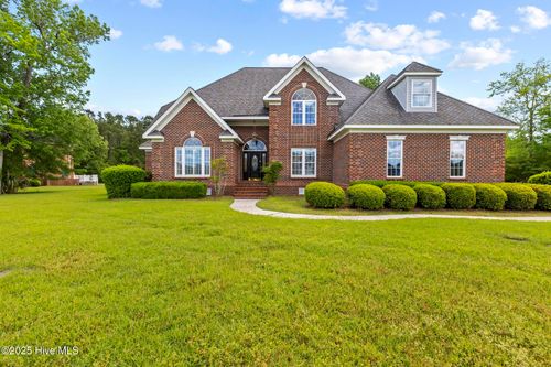 305 Harvest Dr, Jacksonville, NC, 28540-3812 | Card Image