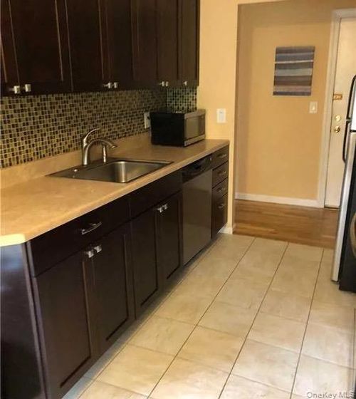 apt-21b-2453 Union Blvd, Islip, NY, 11751-3118 | Card Image