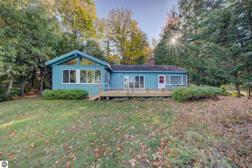 6261 E Baxter Drive, Lake Leelanau, MI, 49653 | Card Image