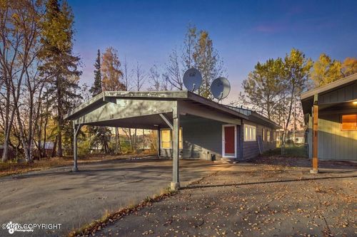 675 W 87th Ave, Anchorage, AK, 99515-1714 | Card Image