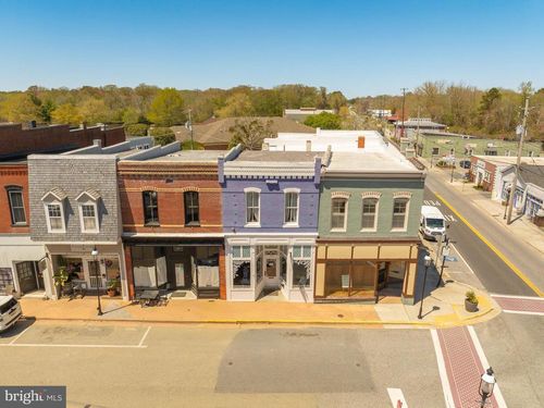 102 W Green St, SNOW HILL, MD, 21863-1040 | Card Image