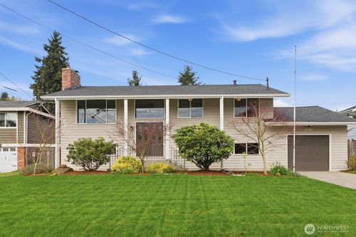 22916 72nd Pl W, Mountlake Terrace, WA, 98043-2304 | Card Image