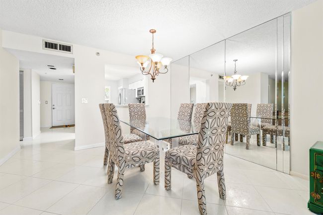 APT-105 - 14112 Huntington Pointe Dr, Condo with 2 bedrooms, 2 bathrooms and null parking in Delray Beach FL | Image 22