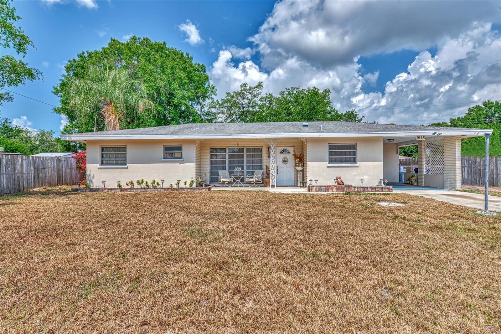 Dudley Pl, Sarasota, FL 34235