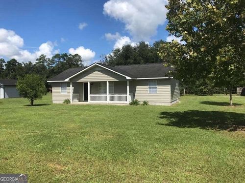 228 Dallas Cir, Folkston, GA, 31537-6800 | Card Image