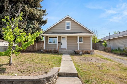 1928 E Heroy Ave, Spokane, WA, 99207 | Card Image