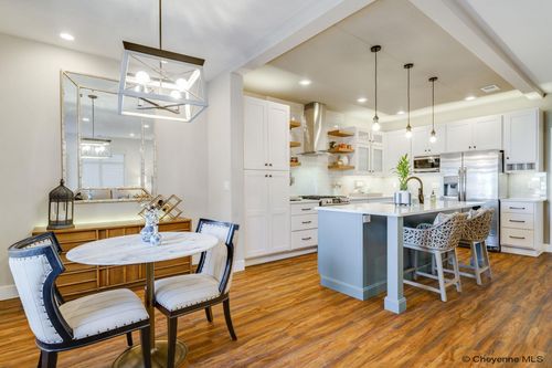 521 W 17th St, Cheyenne, WY, 82001-4329 | Card Image