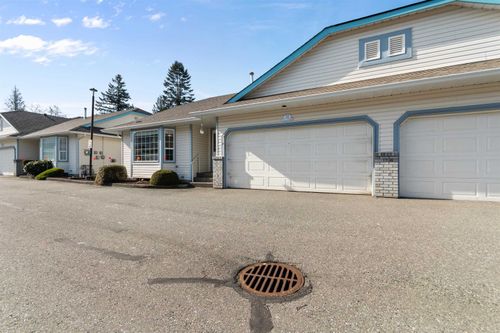31-45175 Wells Rd, Chilliwack, BC, V2R3K7 | Card Image