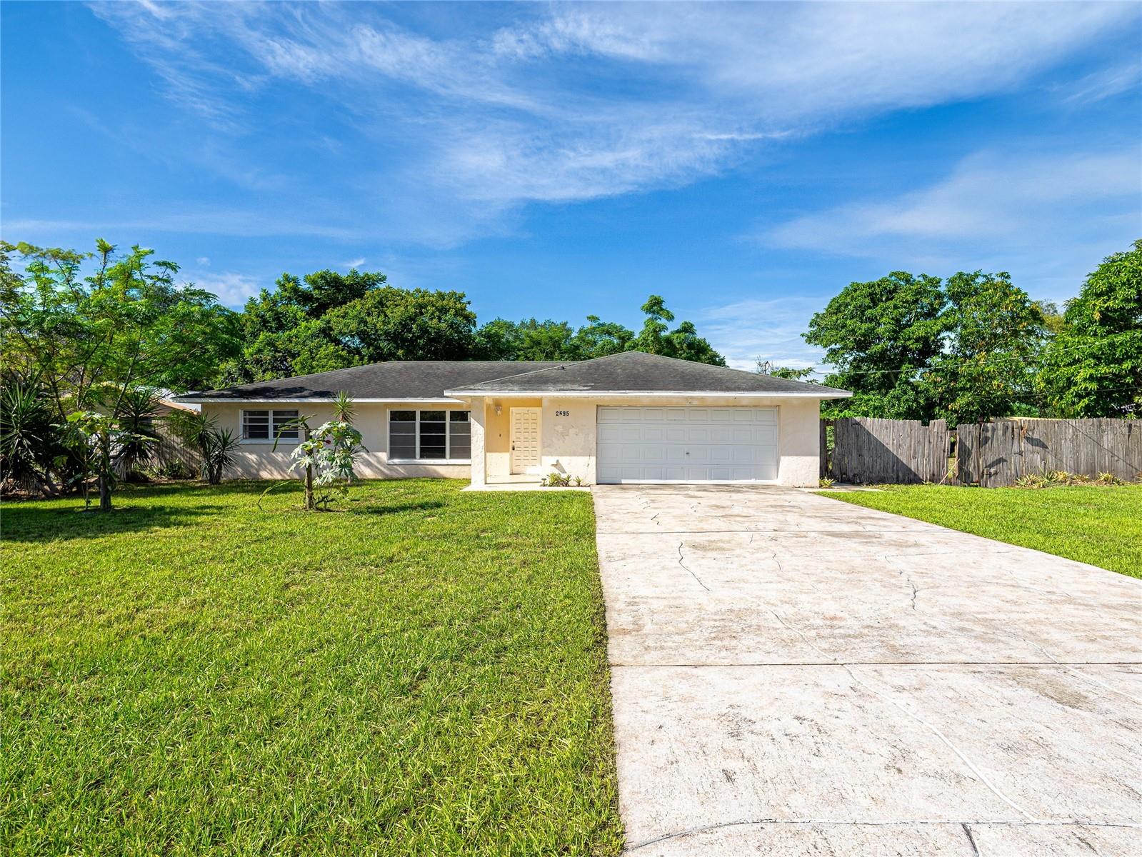 Pomelo Ave, Avon Park, FL 33825