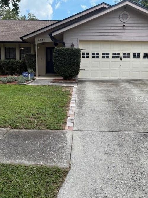 2527 Arborwood Dr, VALRICO, FL, 33596-5736 | Card Image