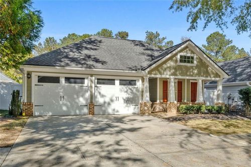 150 Cottage Club Dr, Locust Grove, GA, 30248-4220 | Card Image
