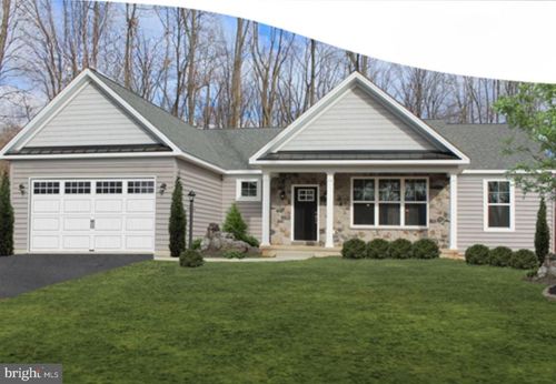 1208 Old Airport Rd, DOUGLASSVILLE, PA, 19518-8920 | Card Image