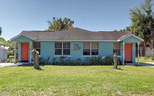 812 Se 11th St, Ocala, FL, 34471-3838 | Card Image