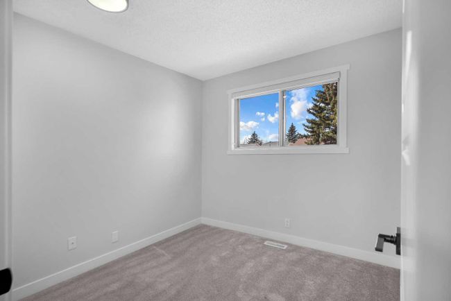948 Riverbend Drive Se, Home with 3 bedrooms, 2 bathrooms and 2 parking in Calgary AB | Image 25