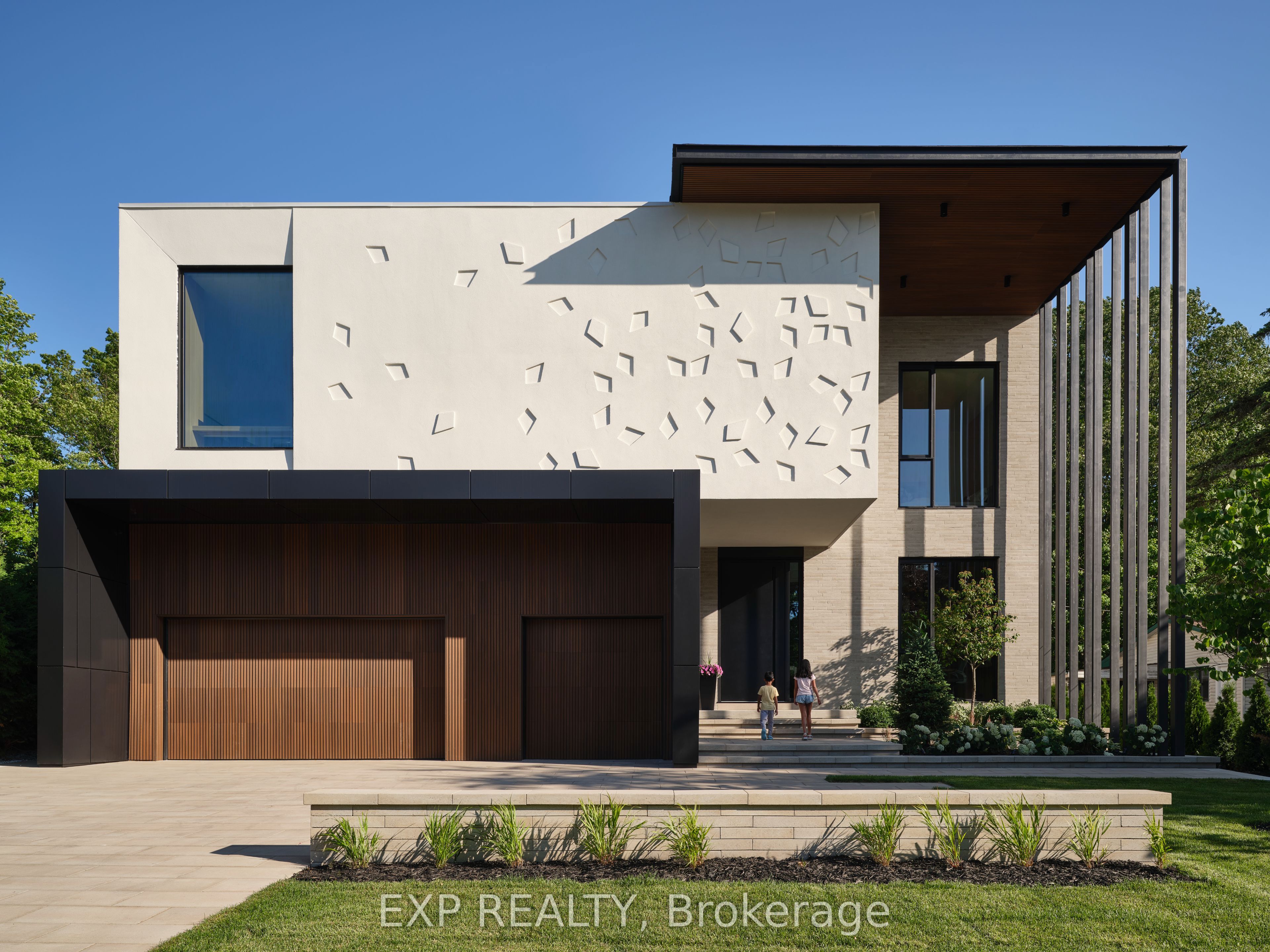 Residential in Richmond Hill 5