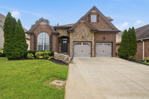 341 Turnberry Cir, Clarksville, TN, 37043-6370 | Card Image