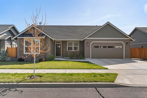 406 Se Sumner Dr, Prineville, OR, 97754-2561 | Card Image