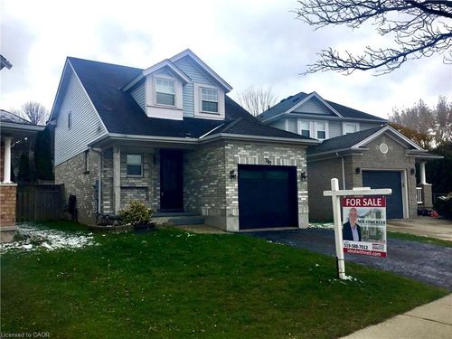 {{alt}} | Card Image