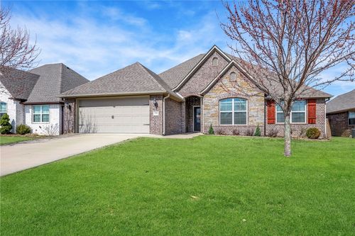 4004 Sw Flintstone Way, Bentonville, AR, 72713 | Card Image