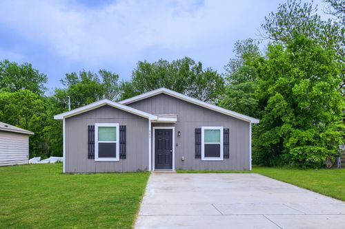 903 Olive St, Waco, TX, 76704-1955 | Card Image