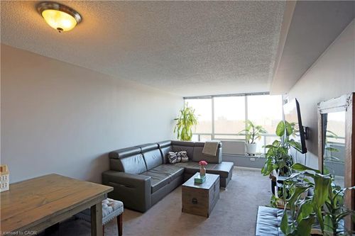 605-107 Bagot St, Guelph, ON, N1H8H5 | Card Image