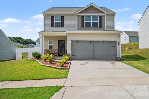 1112 Creedmore Ct, Charlotte, NC, 28215-1023 | Card Image
