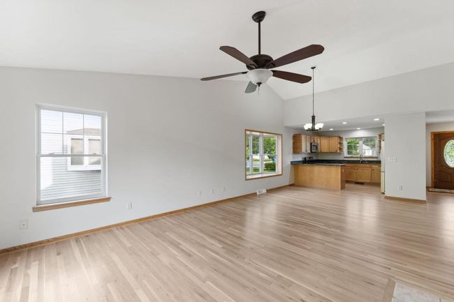 A - 1855 Cherokee Street, Condo with 4 bedrooms, 3 bathrooms and null parking in Grafton WI | Image 6