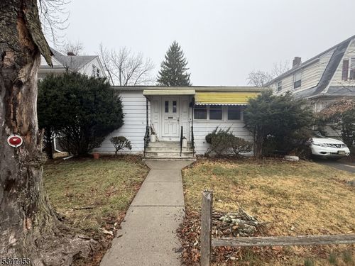 96 Claremont Ave, Verona, NJ, 07044-2804 | Card Image