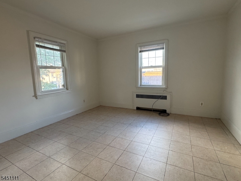 Residential Lease in Linden City 2