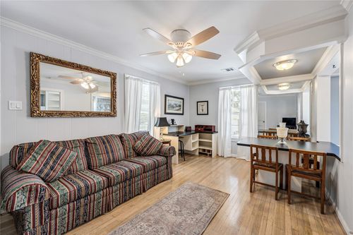 b-1310 Reid St, Houston, TX, 77022-5752 | Card Image