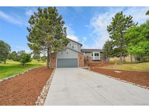 8916 Sunridge Hollow Rd, Parker, CO, 80134-5720 | Card Image