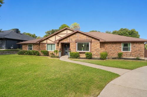 2200 Midhurst Dr, Arlington, TX, 76013-5430 | Card Image