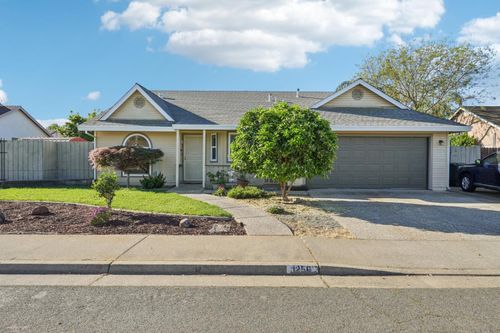 1256 Northridge Dr, Yuba City, CA, 95991-1283 | Card Image