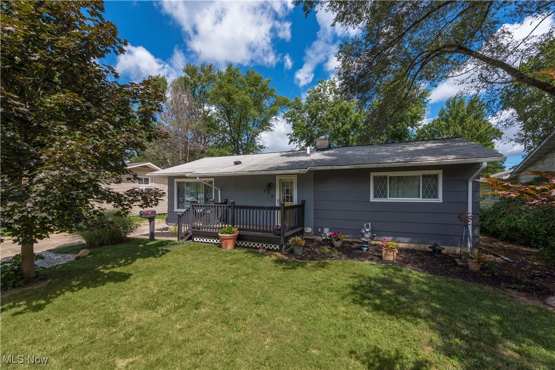 Fairwood Cir, Berea, OH 44017