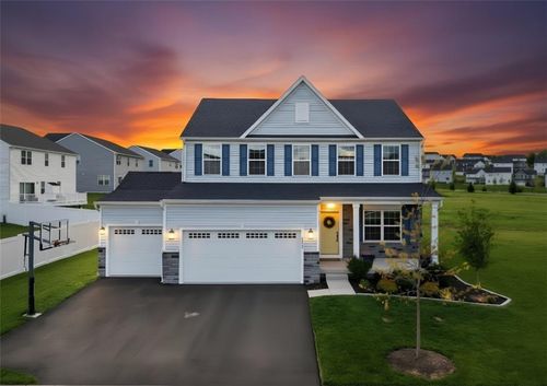 8150 Parker Pl, Fogelsville, PA, 18051-7703 | Card Image