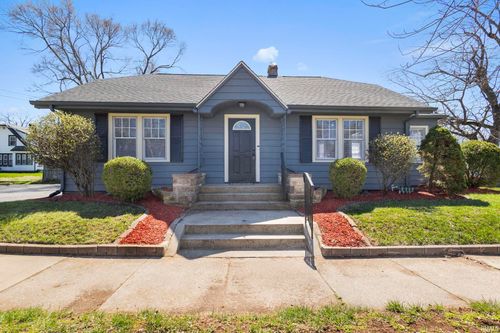 1202 S Twyckenham Dr, South Bend, IN, 46615-1438 | Card Image