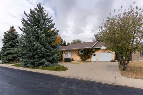 503 6 Ave, Warner, AB, T0K2L0 | Card Image