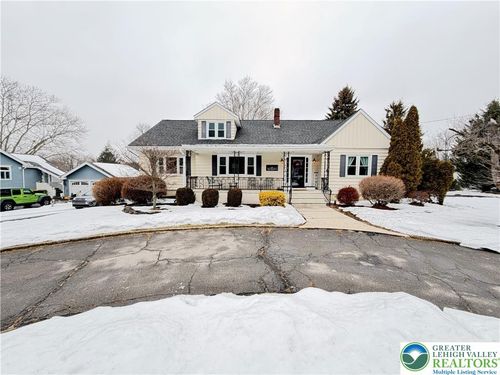 4013 Freemansburg Ave, EASTON, PA, 18045-5520 | Card Image