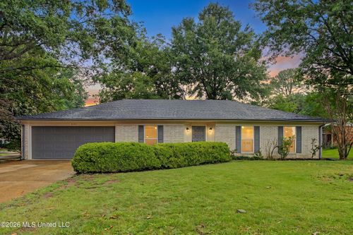 8155 Barclay Cove, Southaven, MS, 38671 | Card Image