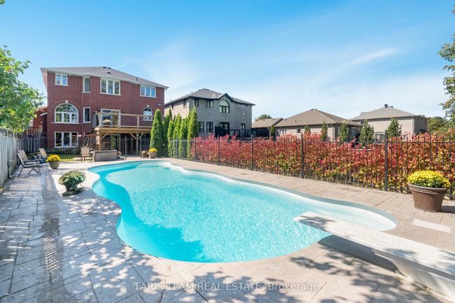 15 Tascona Crt, House other with 6 bedrooms, 4 bathrooms and 2 parking in Barrie ON | Image 35