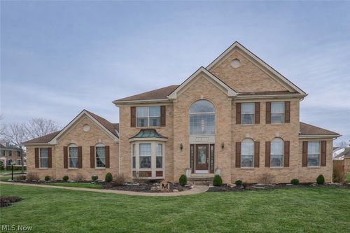 4514 Plain Center Ave Ne, Canton, OH, 44714-1195 | Card Image