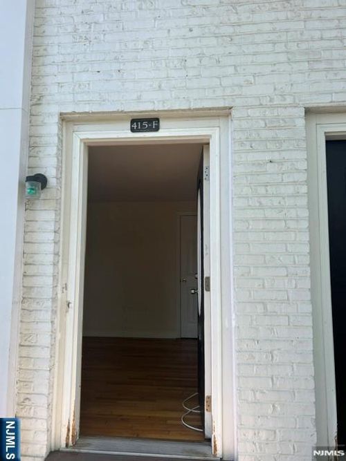 415 Ridge Rd, North Arlington, NJ, 07031-5340 | Card Image