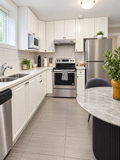 2127 E 46th Avenue, Vancouver, BC, V5P1P3 | Card Image