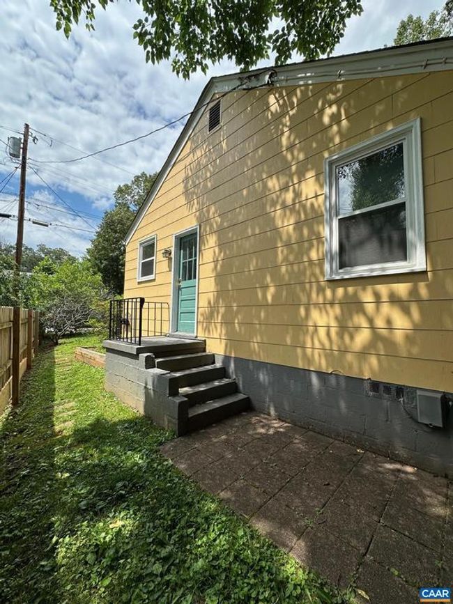 1638 Mulberry Ave, House other with 2 bedrooms, 1 bathrooms and null parking in CHARLOTTESVILLE VA | Image 4