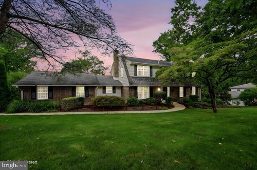 844 Summerset Dr, Hockessin, DE, 19707-9338 | Card Image