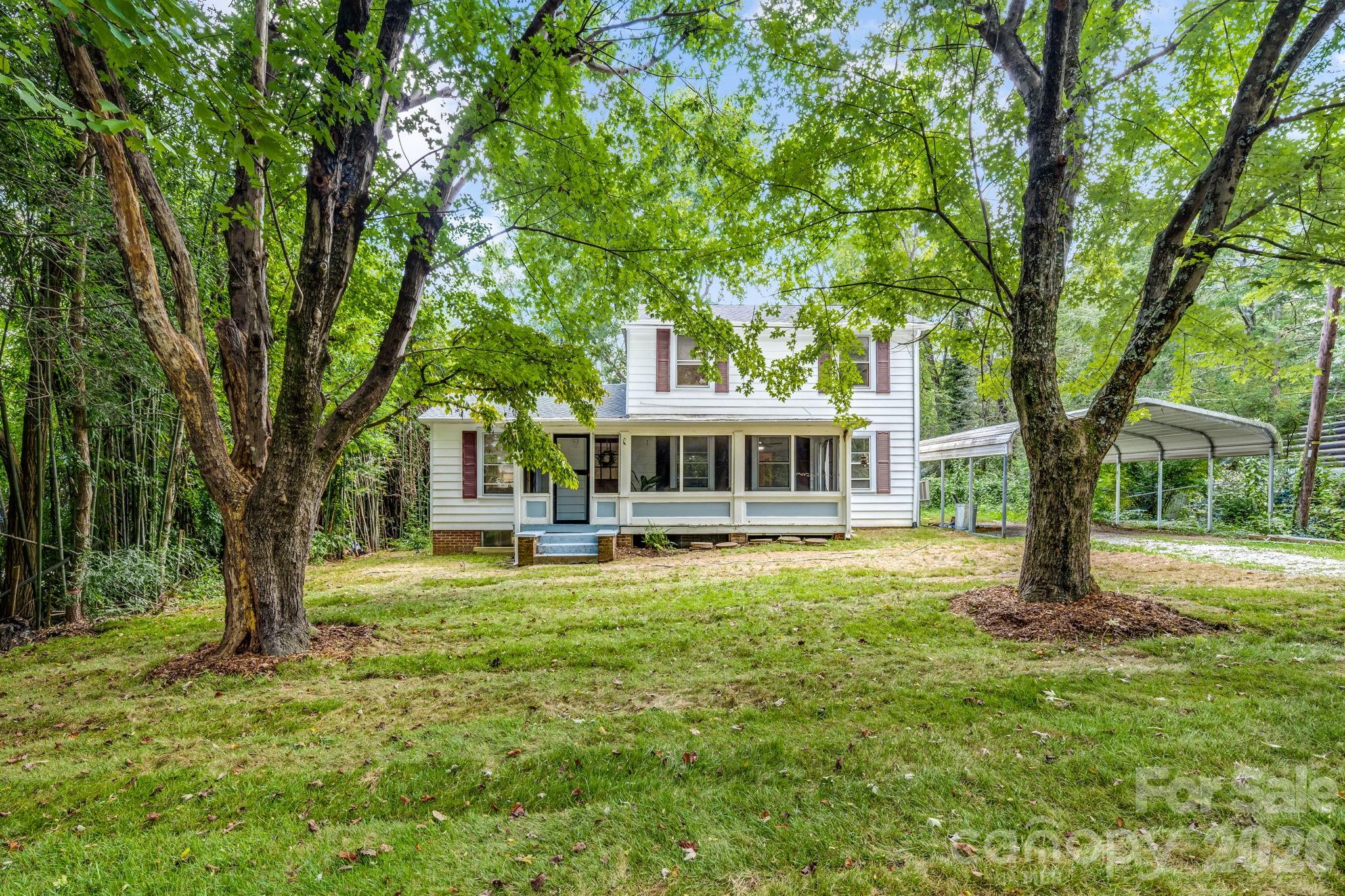 Residential in Hendersonville 4
