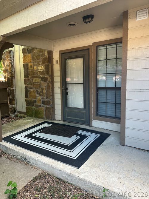 41h-6376 S 80th East Ave, Tulsa, OK, 74133 | Card Image