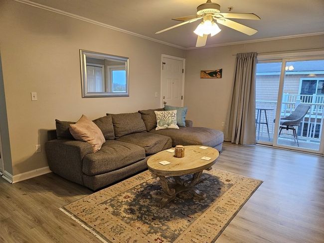 UNIT-11 - 20 Cable Ave, Condo with 2 bedrooms, 1 bathrooms and 2 parking in Salisbury MA | Image 34