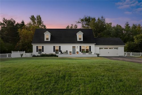 9032 County Route 87, Hammondsport, NY, 14840-9787 | Card Image